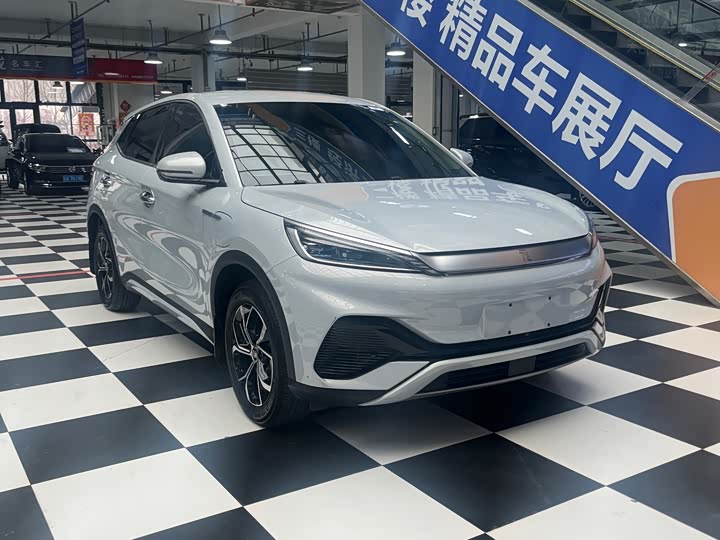 Фото 3 - BYD Yuan Plus