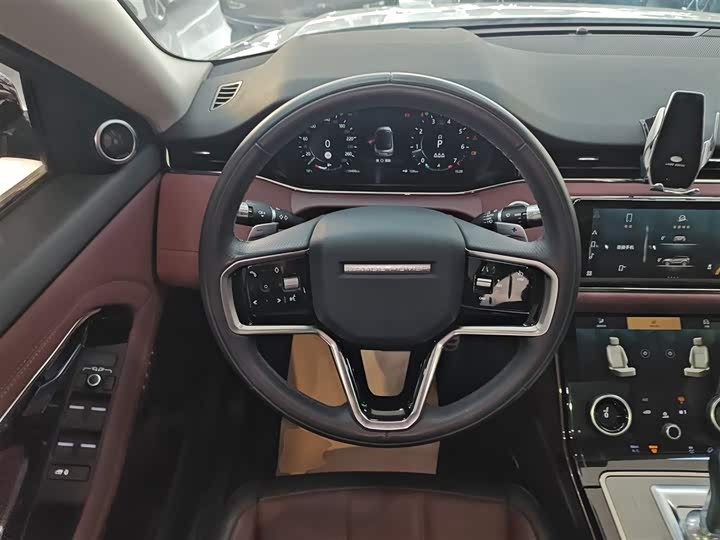 Фото 11 - Land Rover Range Rover Evoque L