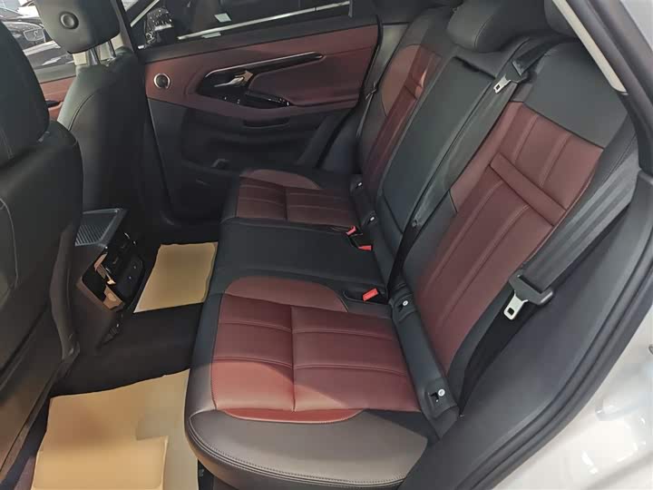 Фото 17 - Land Rover Range Rover Evoque L