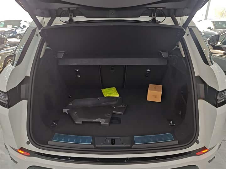 Фото 19 - Land Rover Range Rover Evoque L