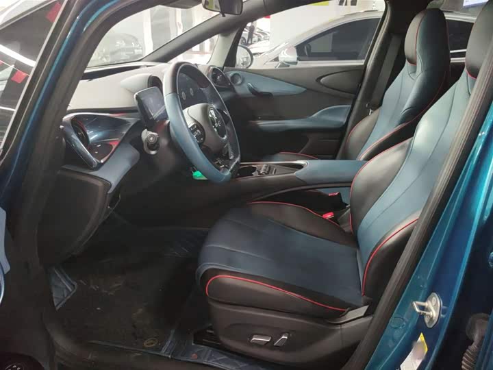 Фото 15 - BYD Dolphin