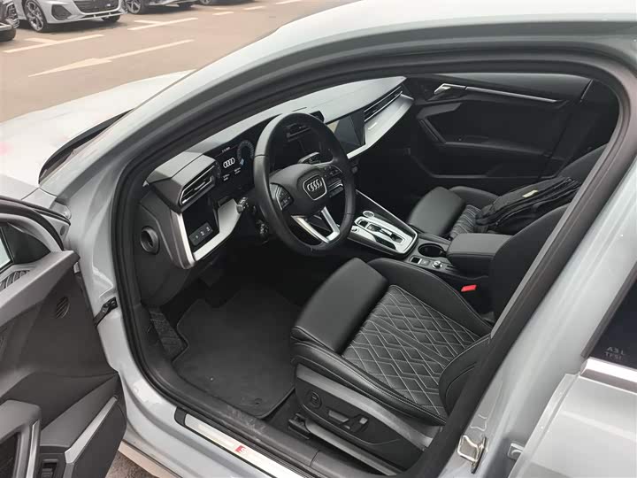 Фото 16 - Audi A3