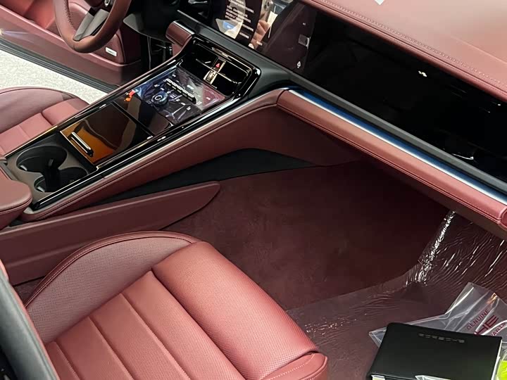 Фото 6 - Porsche Panamera