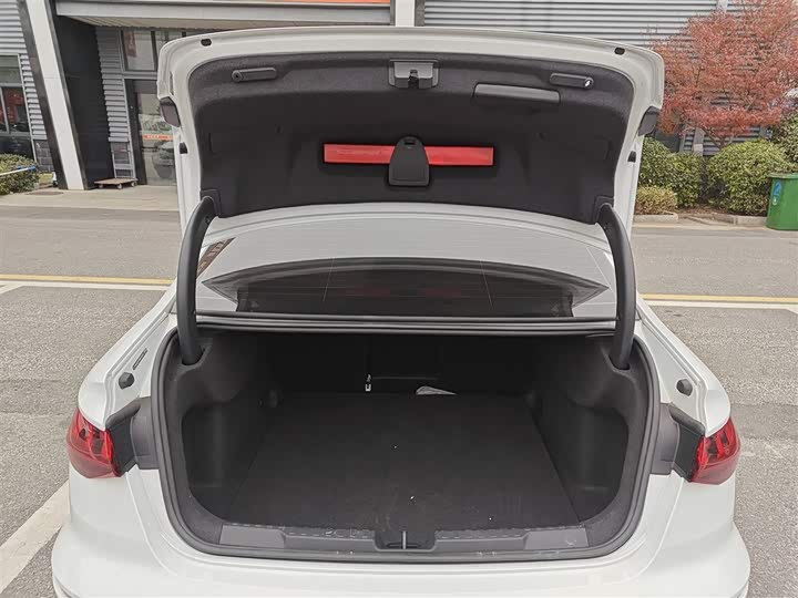 Фото 19 - Audi A3