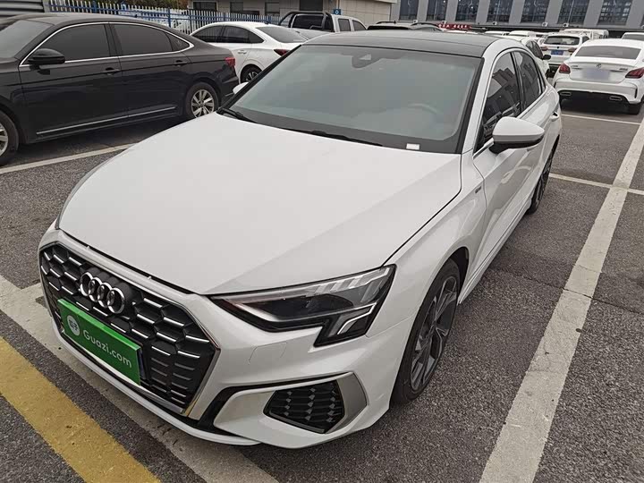 Фото 2 - Audi A3