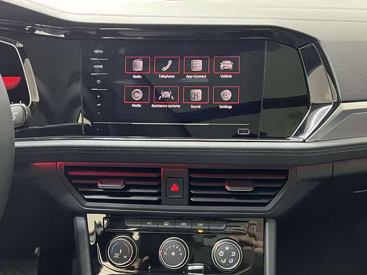 Фото 11 - Volkswagen Sagitar L