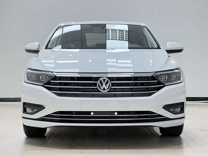 Фото 2 - Volkswagen Sagitar L
