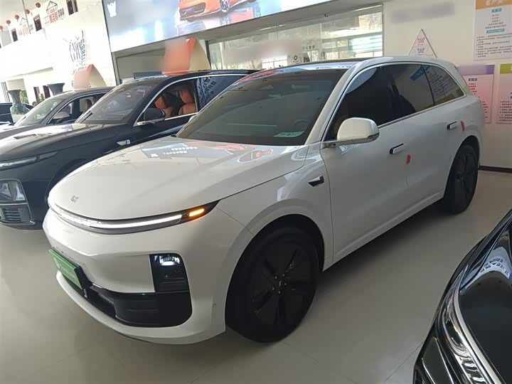 Фото 2 - LiXiang L6