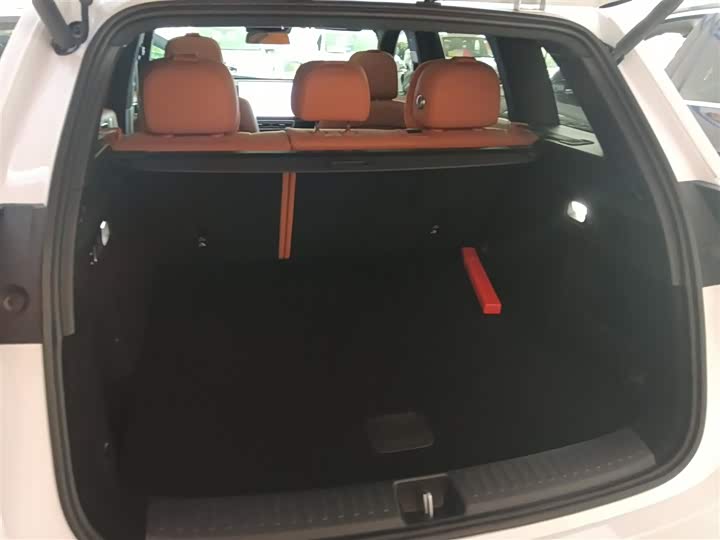 Фото 9 - LiXiang L6