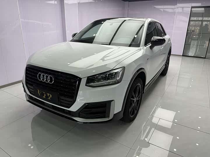 Фото 1 - Audi Q2L