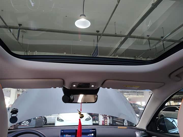 Фото 18 - BYD Yuan Plus