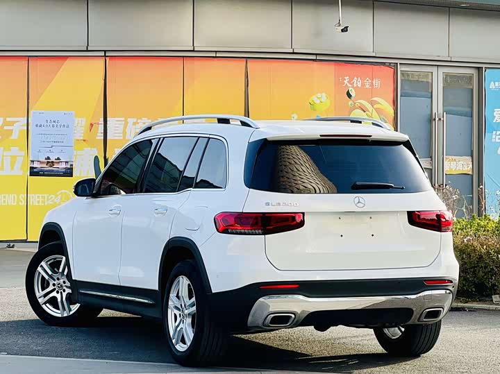 Фото 4 - Mercedes-Benz GLB-Class