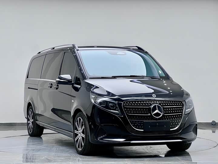 Фото 3 - Mercedes-Benz V-Class