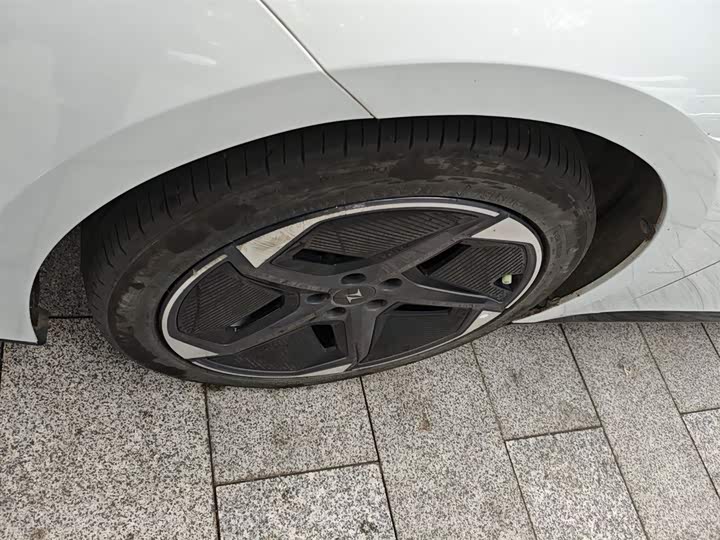 Фото 23 - Dongfeng Yipai eπ 007