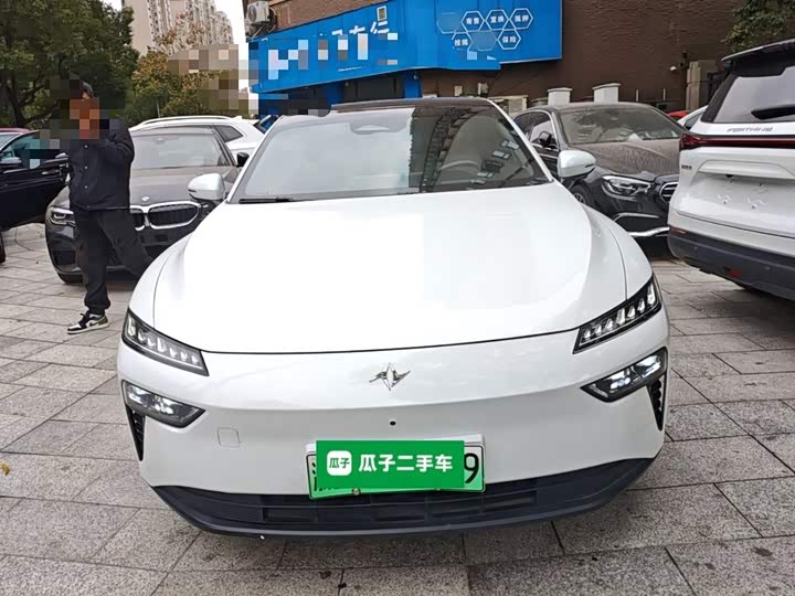 Фото 3 - Dongfeng Yipai eπ 007