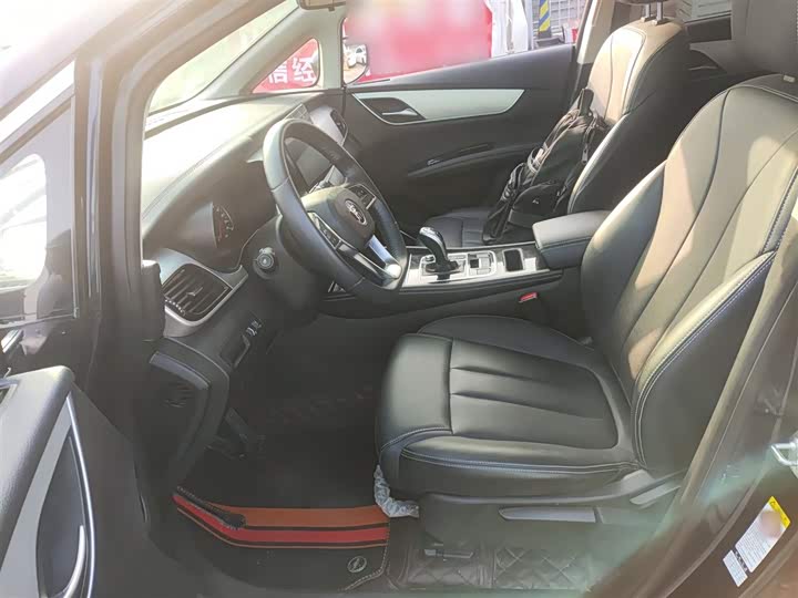 Фото 15 - BYD Song Max