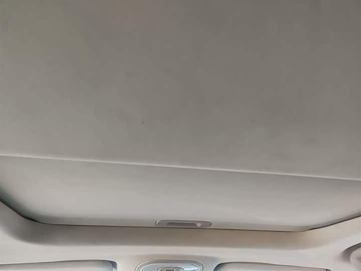 Фото 18 - BYD Song Max