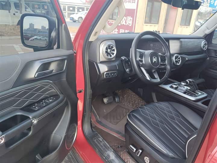 Фото 16 - Tank 300