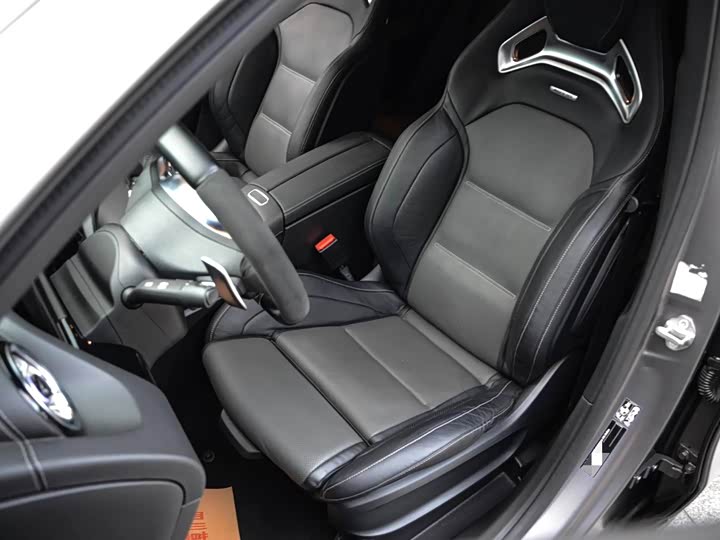 Фото 13 - Mercedes-Benz GLA-Class AMG