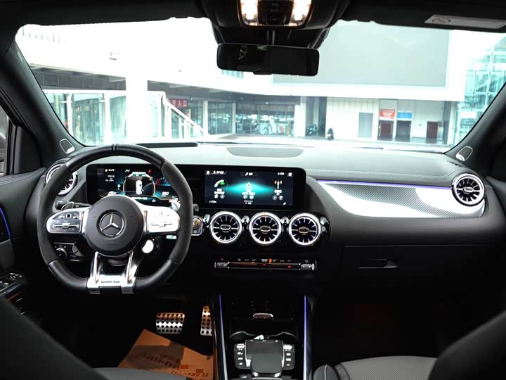 Фото 14 - Mercedes-Benz GLA-Class AMG