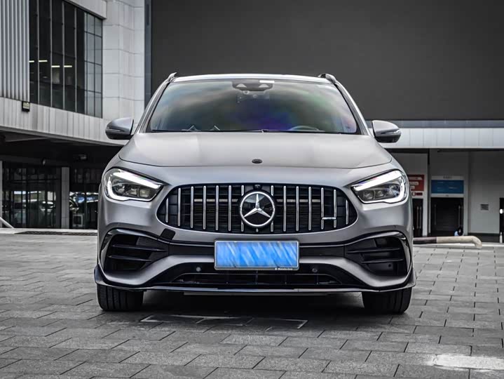 Фото 3 - Mercedes-Benz GLA-Class AMG