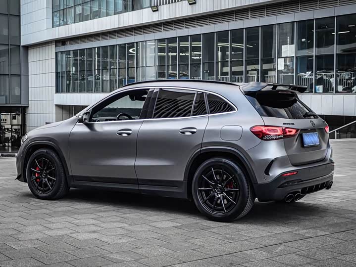 Фото 4 - Mercedes-Benz GLA-Class AMG