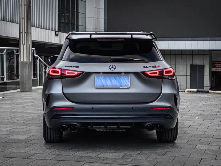 Фото 6 - Mercedes-Benz GLA-Class AMG