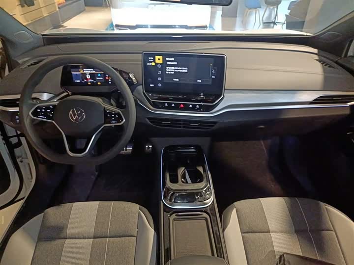 Фото 10 - Volkswagen ID.4 Crozz