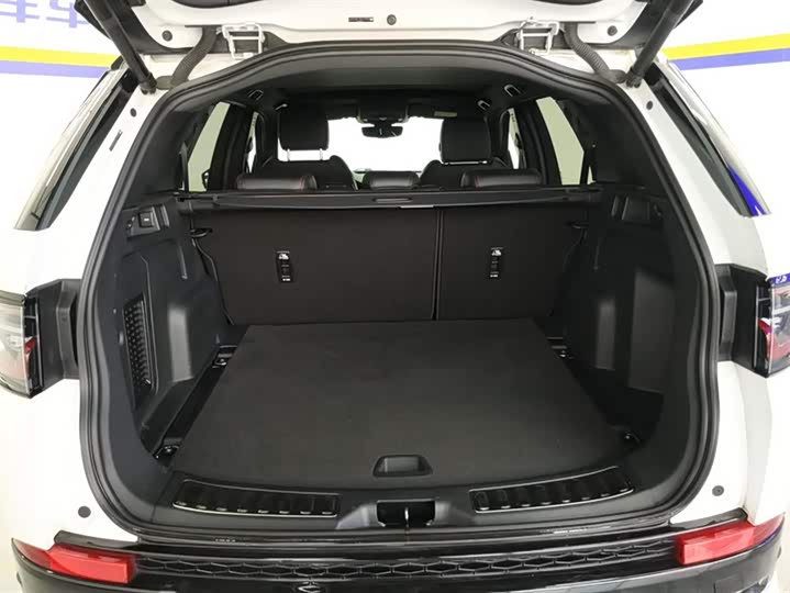 Фото 4 - Land Rover Discovery Sport