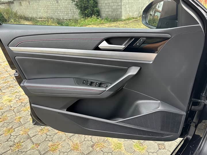 Фото 17 - Volkswagen Lavida