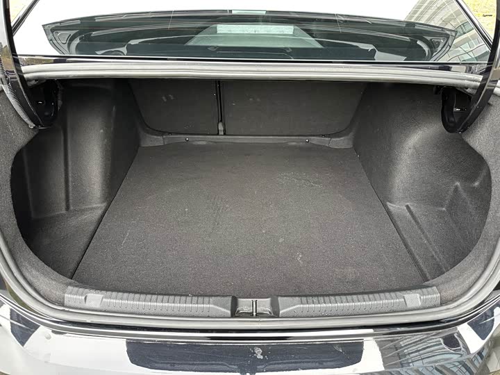 Фото 21 - Volkswagen Lavida