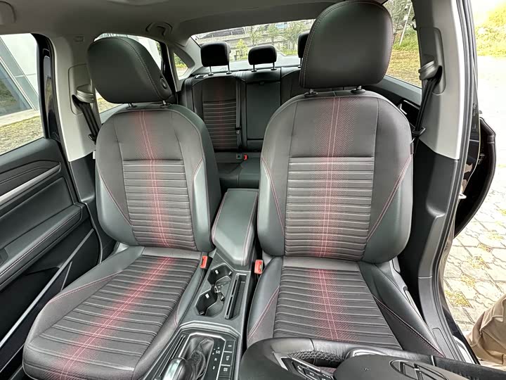 Фото 23 - Volkswagen Lavida