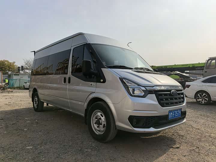 Фото 3 - Ford Transit New