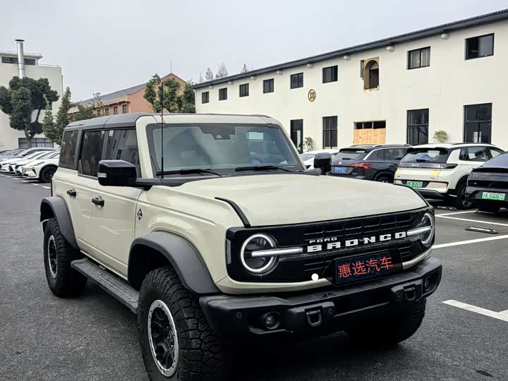 Фото 3 - Ford Bronco