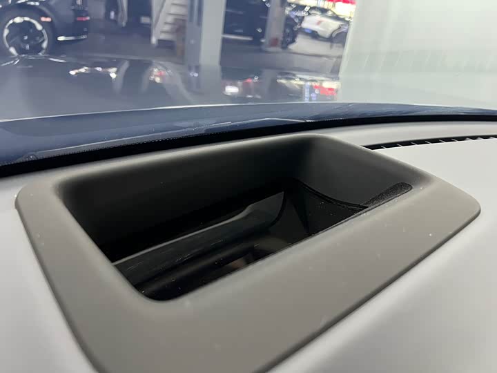 Фото 19 - LiXiang L7