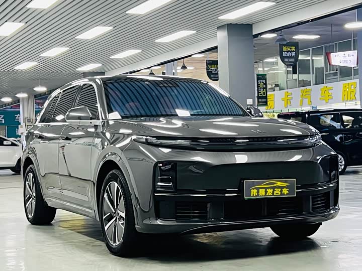 Фото 2 - LiXiang L7