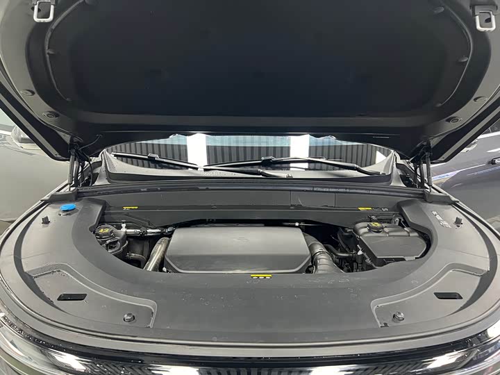 Фото 25 - LiXiang L7