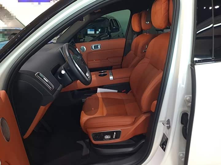 Фото 15 - LiXiang L7