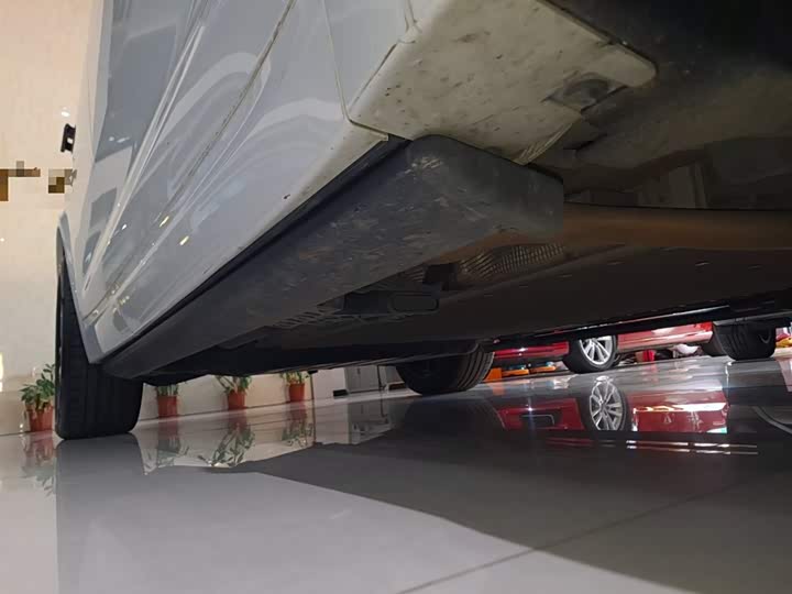 Фото 21 - LiXiang L7