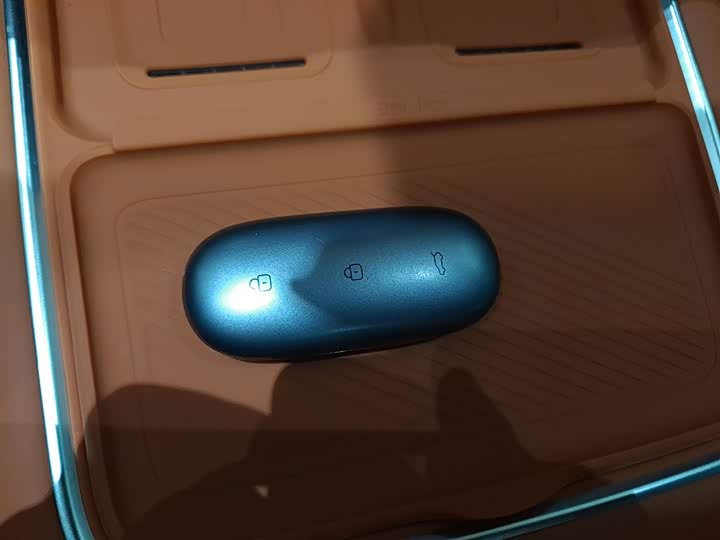 Фото 9 - LiXiang L7