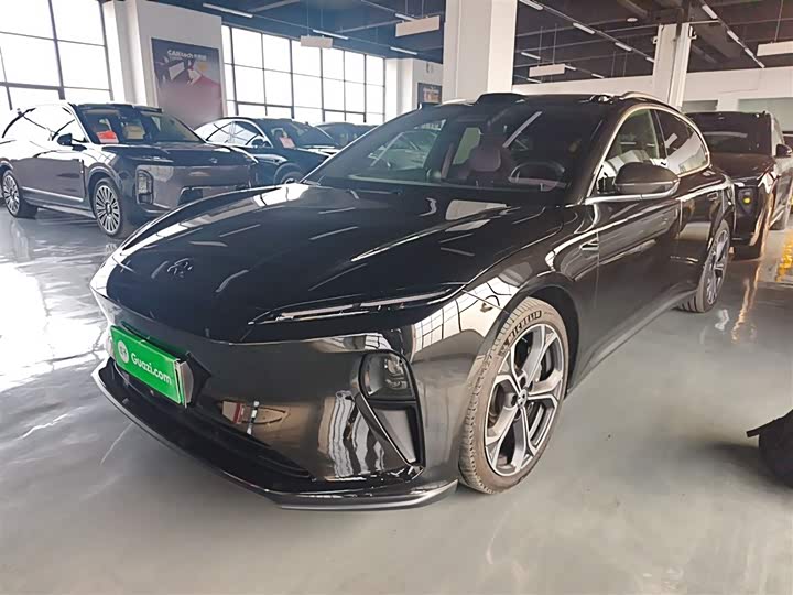 Фото 2 - Nio ET5T