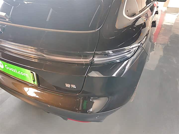 Фото 8 - Nio ET5T