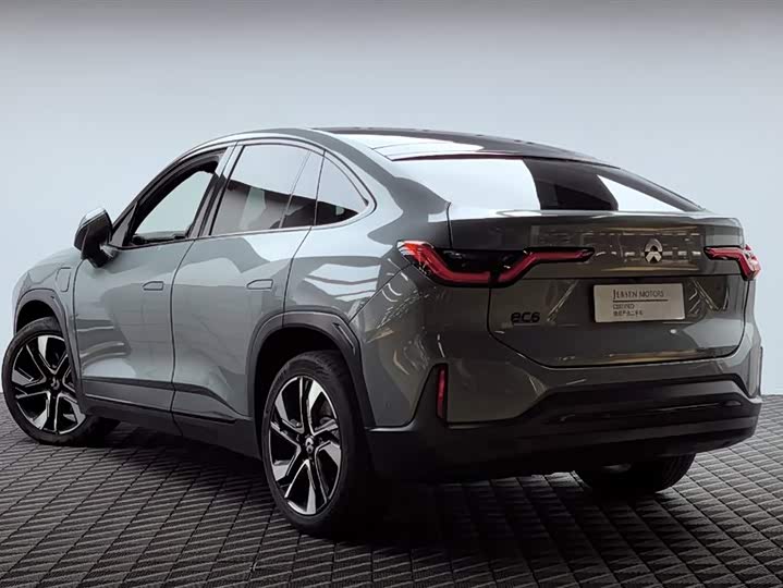 Фото 6 - Nio EC6