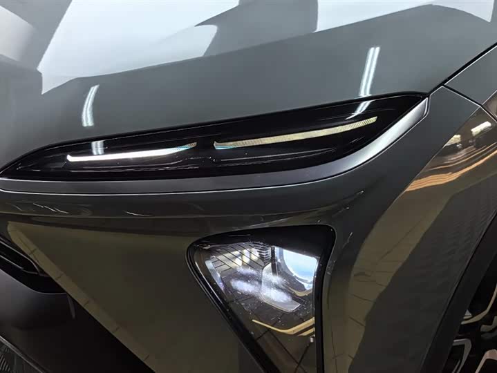 Фото 7 - Nio EC6