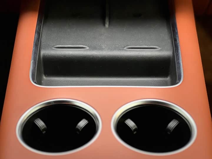 Фото 14 - LiXiang L7