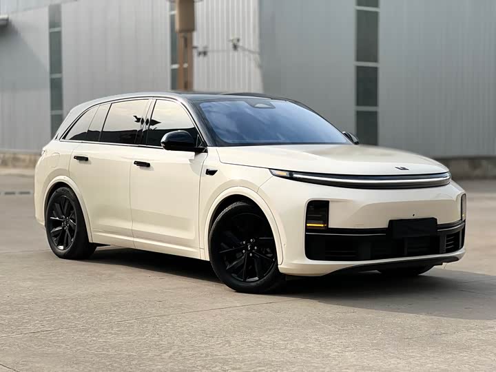 Фото 2 - LiXiang L7