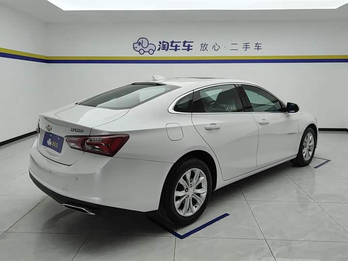 Фото 3 - Chevrolet Malibu XL