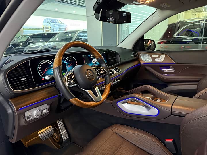 Фото 10 - Mercedes-Benz GLS-Class