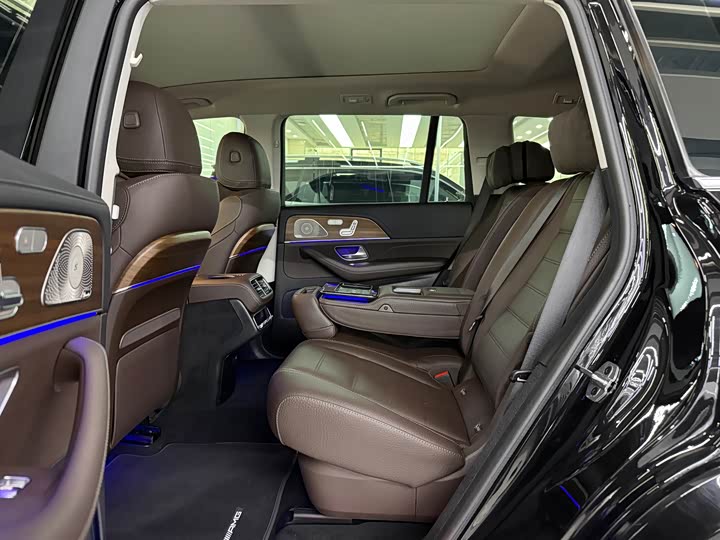 Фото 16 - Mercedes-Benz GLS-Class