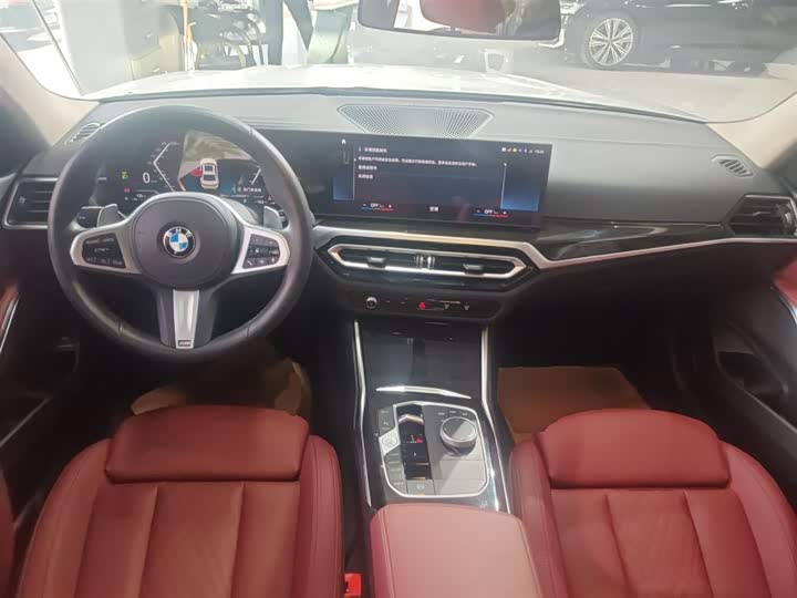 Фото 10 - BMW 3 Series